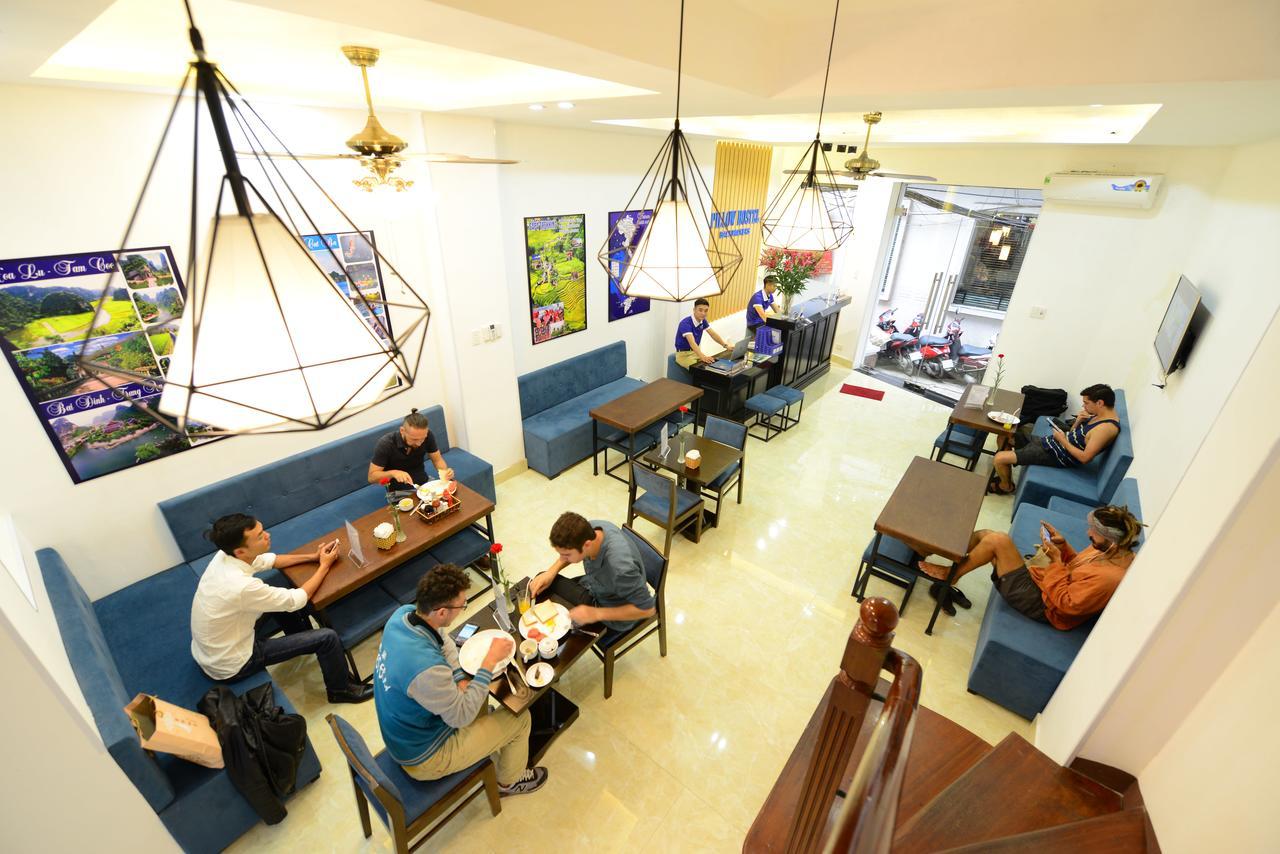 Pillow Backpacker Hostel (Adults Only) Hanoï Extérieur photo