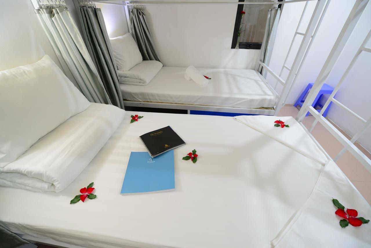 Pillow Backpacker Hostel (Adults Only) Hanoï Extérieur photo