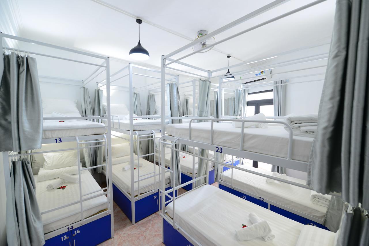 Pillow Backpacker Hostel (Adults Only) Hanoï Extérieur photo